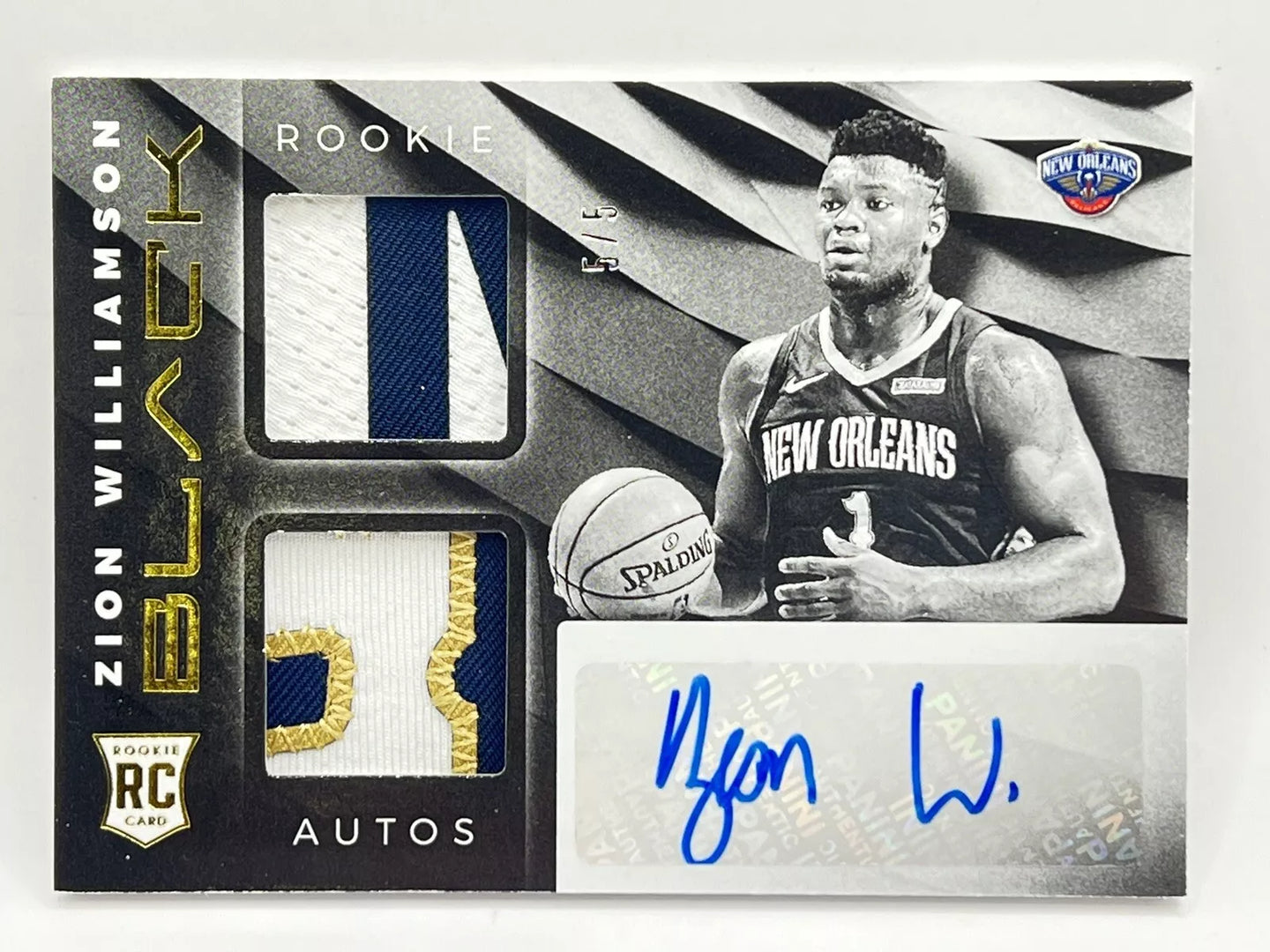 2019 Panini Black Zion Williamson Dual Rookie Patch Auto 5/5 Pelicans