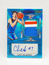 Load image into Gallery viewer, 2022 Panini Obsidian Chet Holmgren Blue Flood Rookie Patch Auto /27 Thunder
