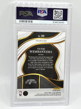 Load image into Gallery viewer, 2023 Panini Select Victor Wembanyama Orange Flash Rookie Courtside PSA 10 Spurs
